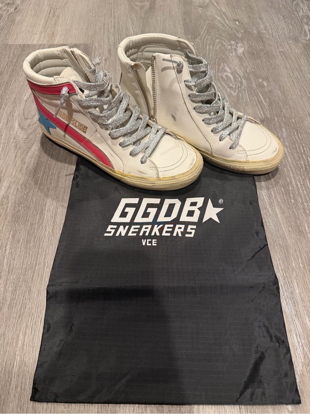 Golden Goose White High-Top Sneakers with Pink Stripe & Blue Star - Picture 9 of 9